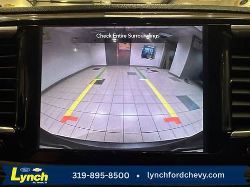 Used 2020 Chrysler Pacifica Limited FWD image 6