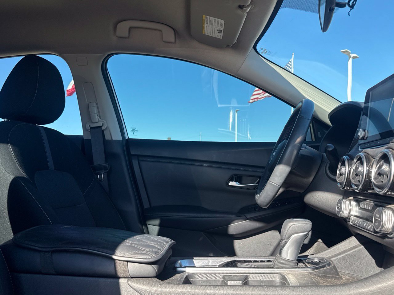 Certified 2025 Nissan Sentra SV w/ All-Weather Package FWD image 34