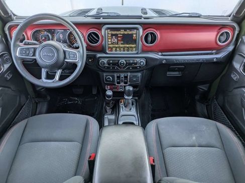 Used 2023 Jeep Wrangler Unlimited Rubicon AWD/4WD image 15
