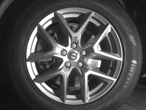 Used 2021 Volvo XC60 T6 Momentum AWD/4WD image 9