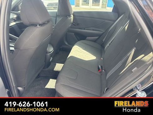 Used 2025 Hyundai Elantra Sport FWD image 24