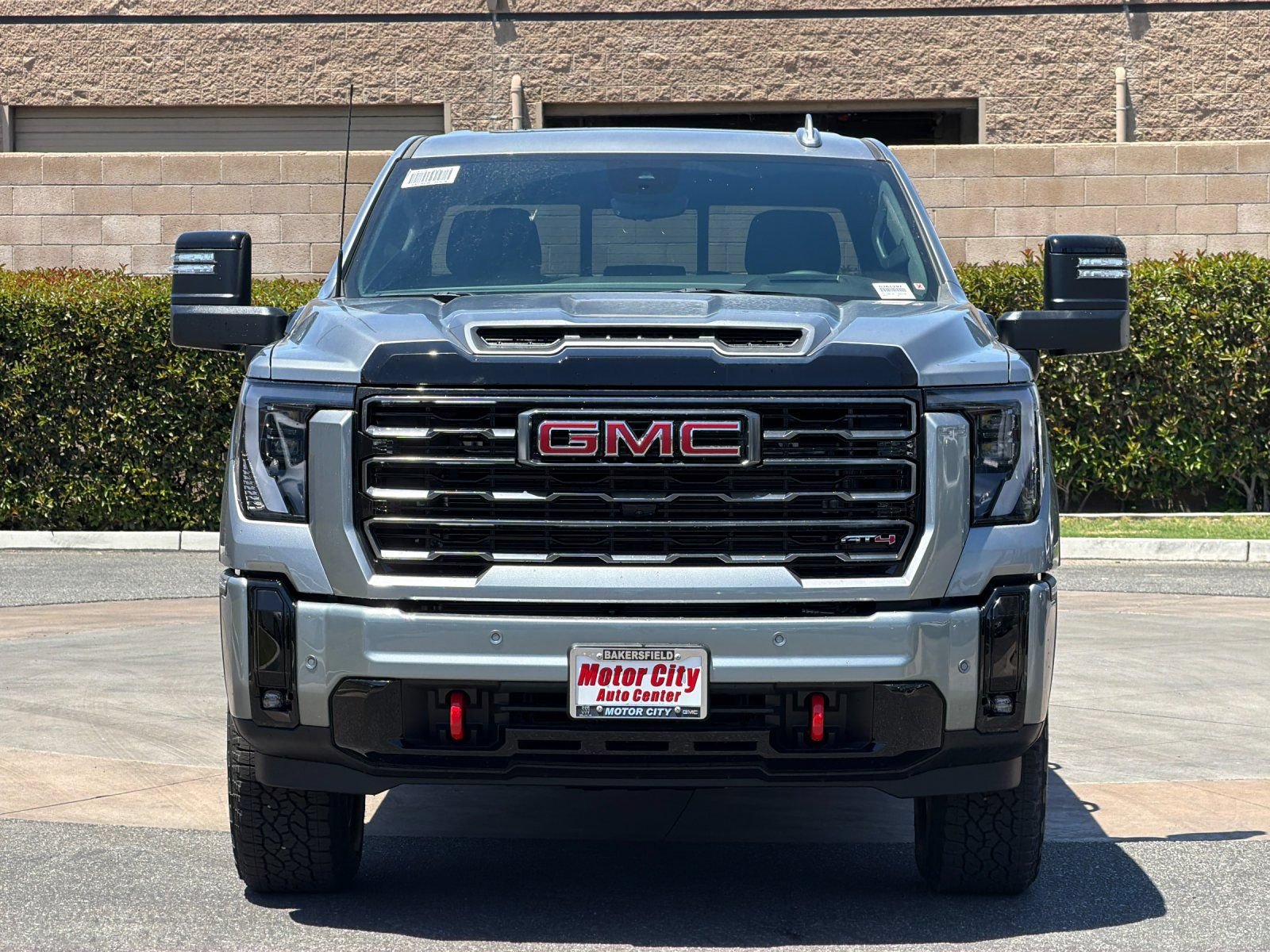 New 2026 GMC Sierra 2500 AT4 w/ AT4 Premium Plus Package AWD/4WD image 9