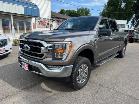 Used 2022 Ford F150 XLT w/ Equipment Group 302A High AWD/4WD image 2