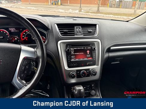Used 2015 GMC Acadia SLE image 20