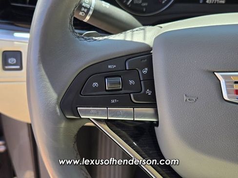 Used 2021 Cadillac XT6 Premium Luxury FWD image 24
