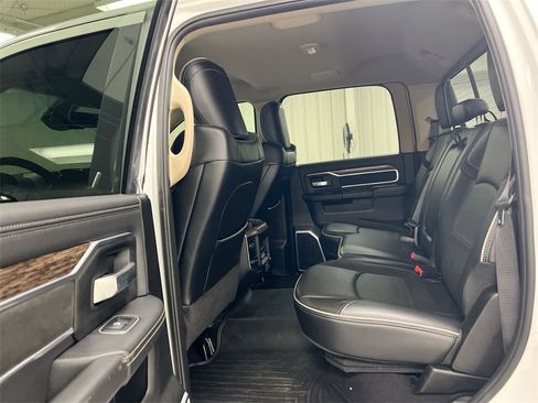 Used 2021 RAM 3500 Laramie image 20