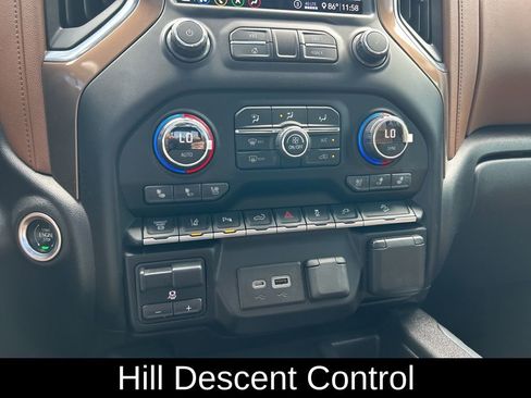 Used 2020 Chevrolet Silverado 2500 High Country w/ Z71 Off-Road Package image 33