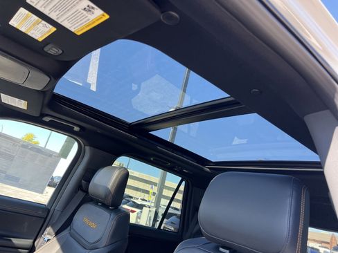 New 2025 Ford Expedition Tremor image 24