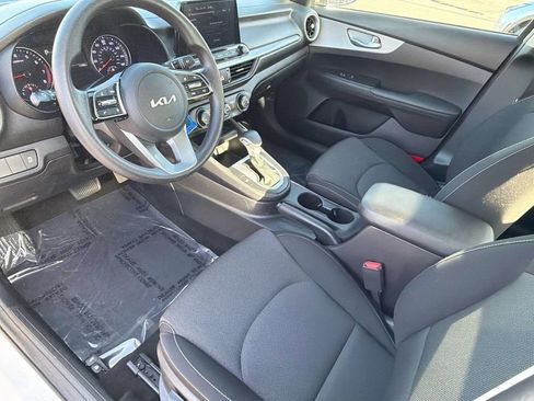 Used 2024 Kia Forte LX FWD image 28