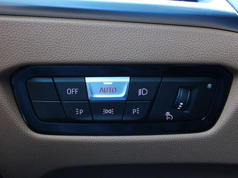 New 2026 BMW 330i xDrive Sedan w/ M Sport Package image 49