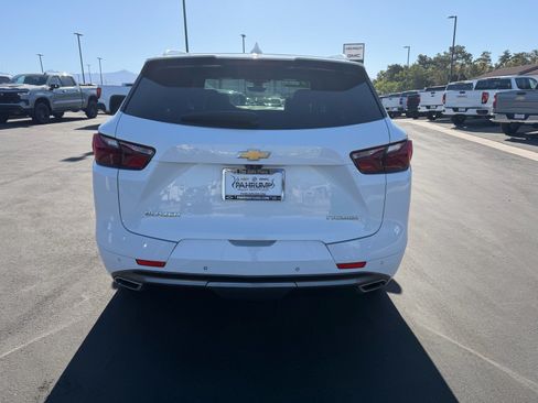 Used 2019 Chevrolet Blazer Premier w/ Sun and Wheels Package FWD image 4