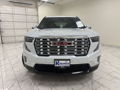 New 2026 GMC Acadia Denali w/ Super Cruise Package FWD image 32