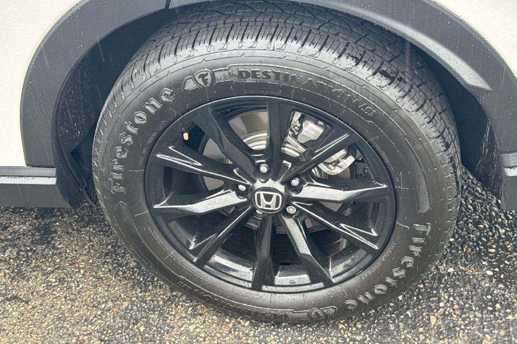 Used 2025 Honda CR-V Sport-L image 4