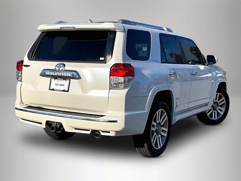 Used 2010 Toyota 4Runner SR5 image 6
