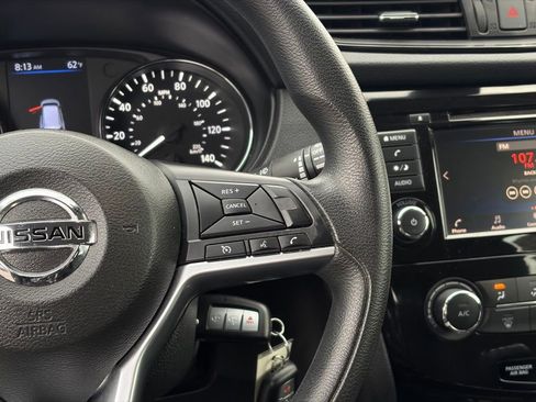 Certified 2020 Nissan Rogue S image 16