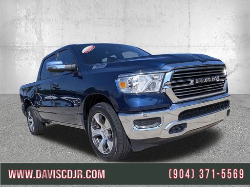 Used 2024 RAM 1500 Laramie AWD/4WD image 1