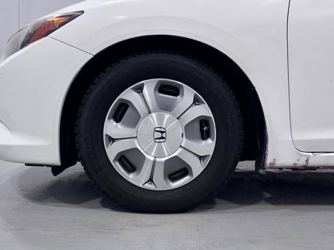 Used 2012 Honda Civic Hybrid Sedan image 29