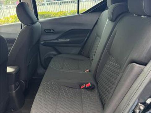 Used 2022 Nissan Kicks S FWD image 18