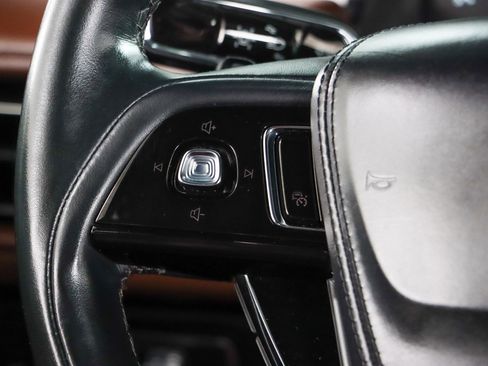 Used 2023 Lincoln Aviator Reserve w/ Jet Package image 13