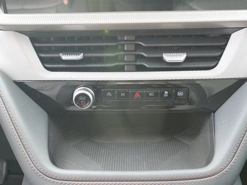 New 2025 Ford Explorer Active w/ Active Comfort Package image 20