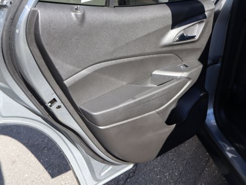 Certified 2024 Chevrolet Trax LT image 30