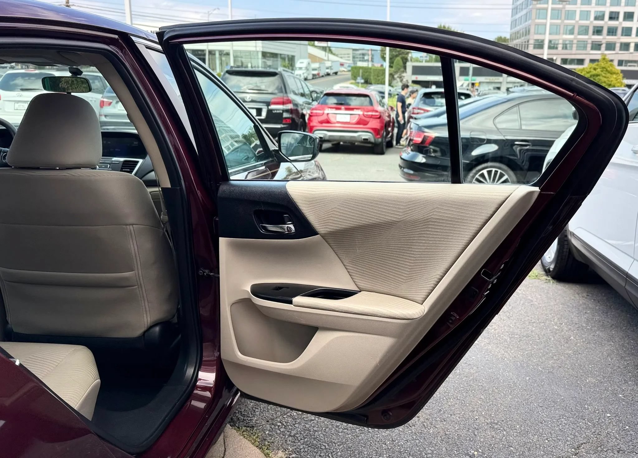 Used 2014 Honda Accord LX image 28