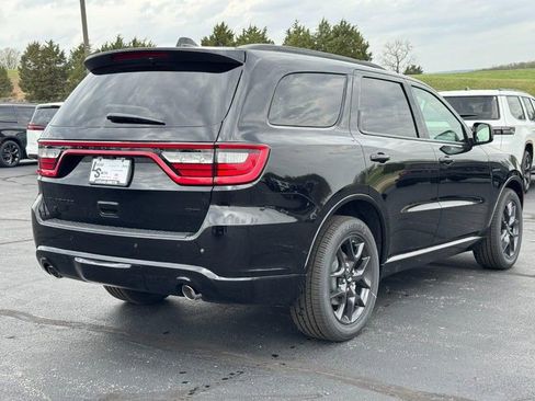 New 2026 Dodge Durango GT image 3