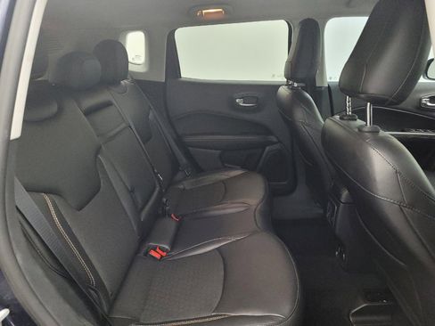 Used 2019 Jeep Compass Latitude w/ Popular Equipment Group FWD image 19