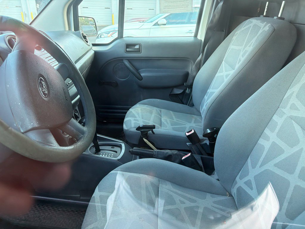 Used 2011 Ford Transit Connect XL FWD image 5