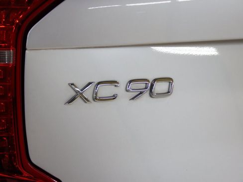 Used 2018 Volvo XC90 T6 Inscription w/ Convenience Package image 12
