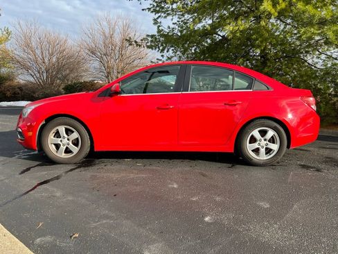 Used 2015 Chevrolet Cruze LT image 3