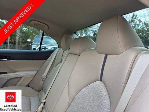 Used 2023 Toyota Camry LE image 20