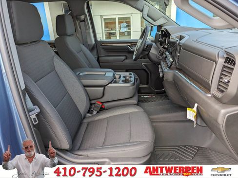 Certified 2024 Chevrolet Silverado 1500 RST w/ Z71 Off-Road Package image 9