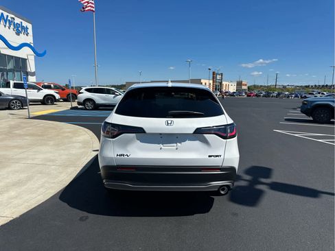New 2026 Honda HR-V Sport image 7