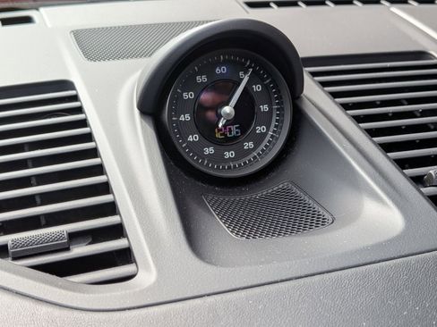 Certified 2022 Porsche 911 Carrera GTS image 21