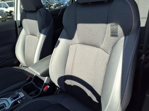 Certified 2023 Subaru Forester Premium image 7