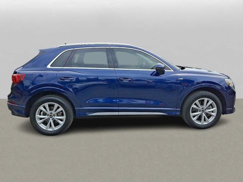 Used 2023 Audi Q3 2.0T Premium Plus w/ Premium Plus Package AWD/4WD image 32