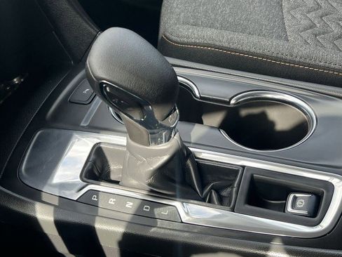 Used 2023 Chevrolet Equinox LT image 15