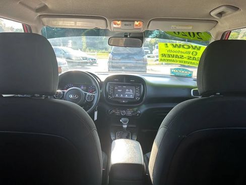 Used 2020 Kia Soul S FWD image 20