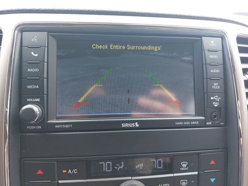 Used 2013 Jeep Grand Cherokee Limited AWD/4WD image 24