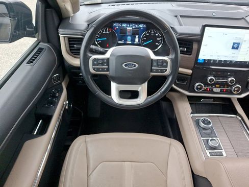 Certified 2024 Ford Expedition Max Limited AWD/4WD image 10