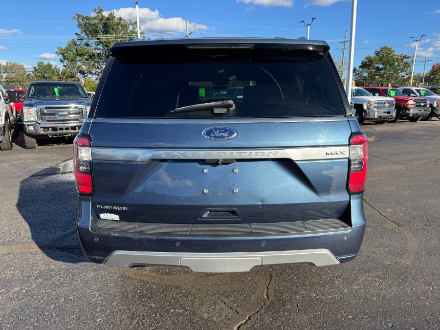 Used 2018 Ford Expedition Max Platinum AWD/4WD image 4