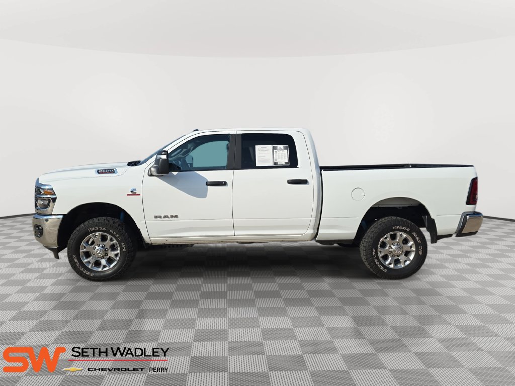 Used 2025 RAM 2500 Big Horn AWD/4WD image 4