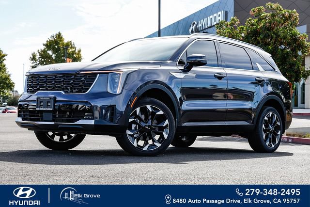 Used 2025 Kia Sorento EX w/ Panoramic Sunroof Package AWD/4WD image 1