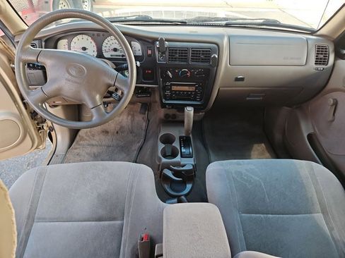 Used 2003 Toyota Tacoma 2WD Xtracab image 15