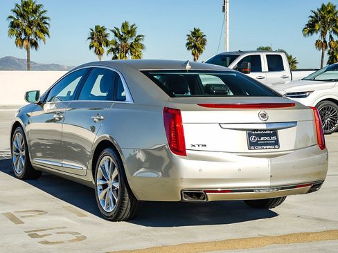 Used 2013 Cadillac XTS Luxury w/ Driver Awareness Package image 5
