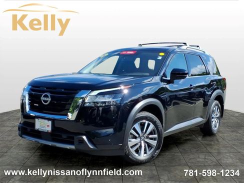 Certified 2024 Nissan Pathfinder SL AWD/4WD image 1