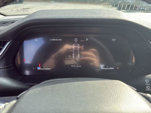 New 2025 Jeep Grand Cherokee Limited w/ Luxury Tech Group II image 17