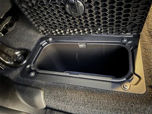 Used 2024 RAM 2500 Laramie image 13