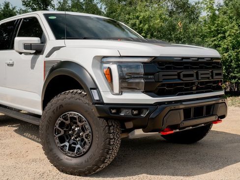 Used 2025 Ford F150 Raptor w/ Equipment Group 803A Raptor R AWD/4WD image 29